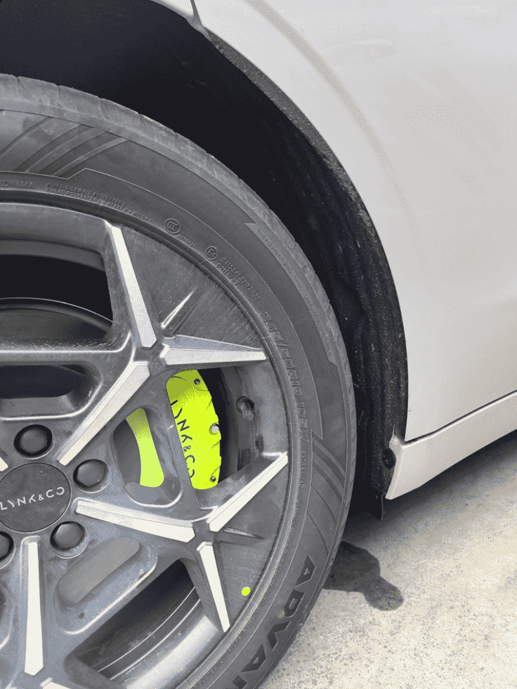 Xevaban.com ở 214 Giải Ph&oacute;ng l&agrave; đơn vị chuy&ecirc;n cung cấp phụ kiện oto, đồ chơi oto,&nbsp;đồ chơi lynkco 01,&nbsp;phụ kiện&nbsp;lynkco 01, xevaban, 214 giải ph&oacute;ng, ốp phanh lynkco 01, ốp m&aacute; phanh lynkco 01, ốp phanh đĩa lynkco 01.